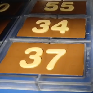 Sheffield Steelers Player Numbered Chocolate Bars